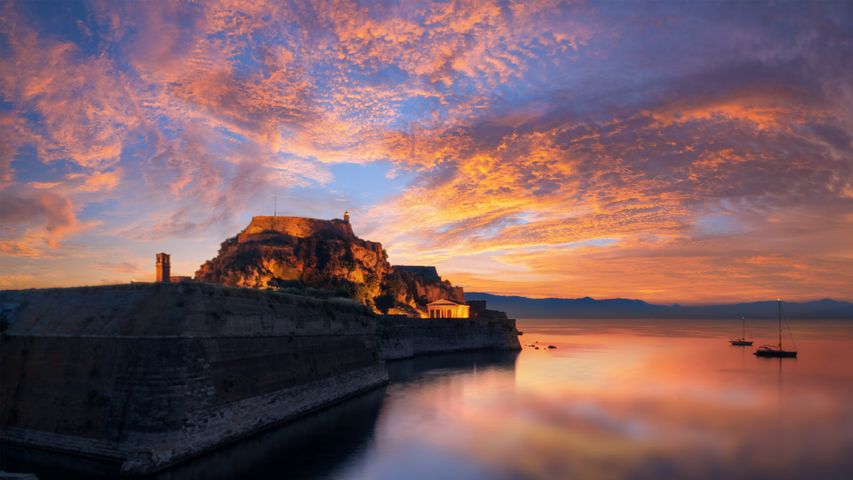 La Antigua Fortaleza en Corfú, Grecia