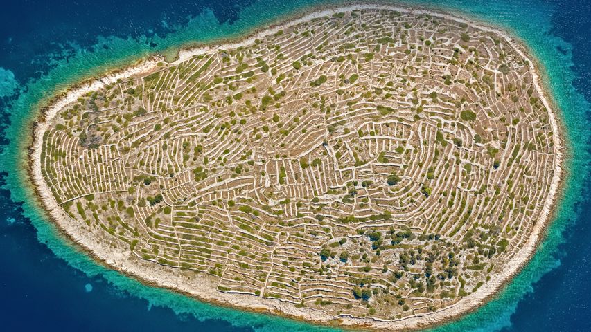 像巨大指纹一样的Bavljenac岛，克罗地亚