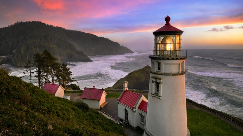 Farol Heceta, em Florence, no Oregon, Estados Unidos