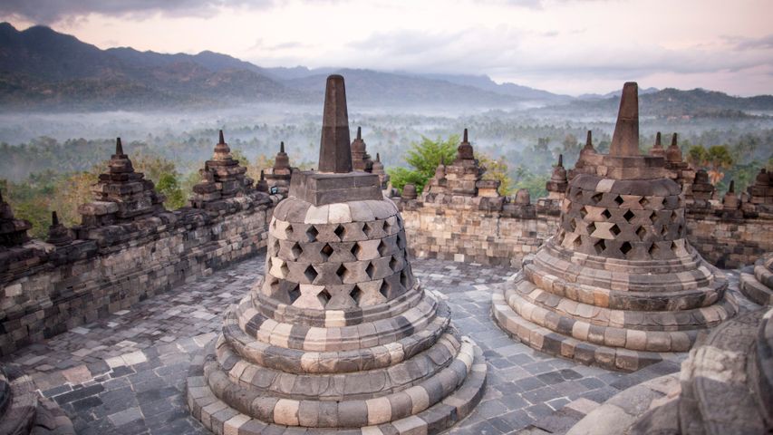 Temple de Borobudur, Java, Indonésie - Bing Gallery