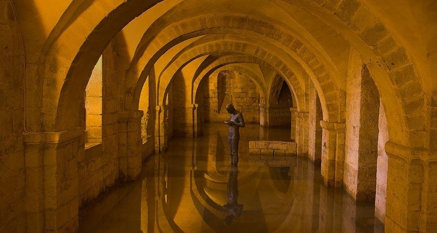 La crypte de la cathédrale de Winchester, Hampshire, Angleterre