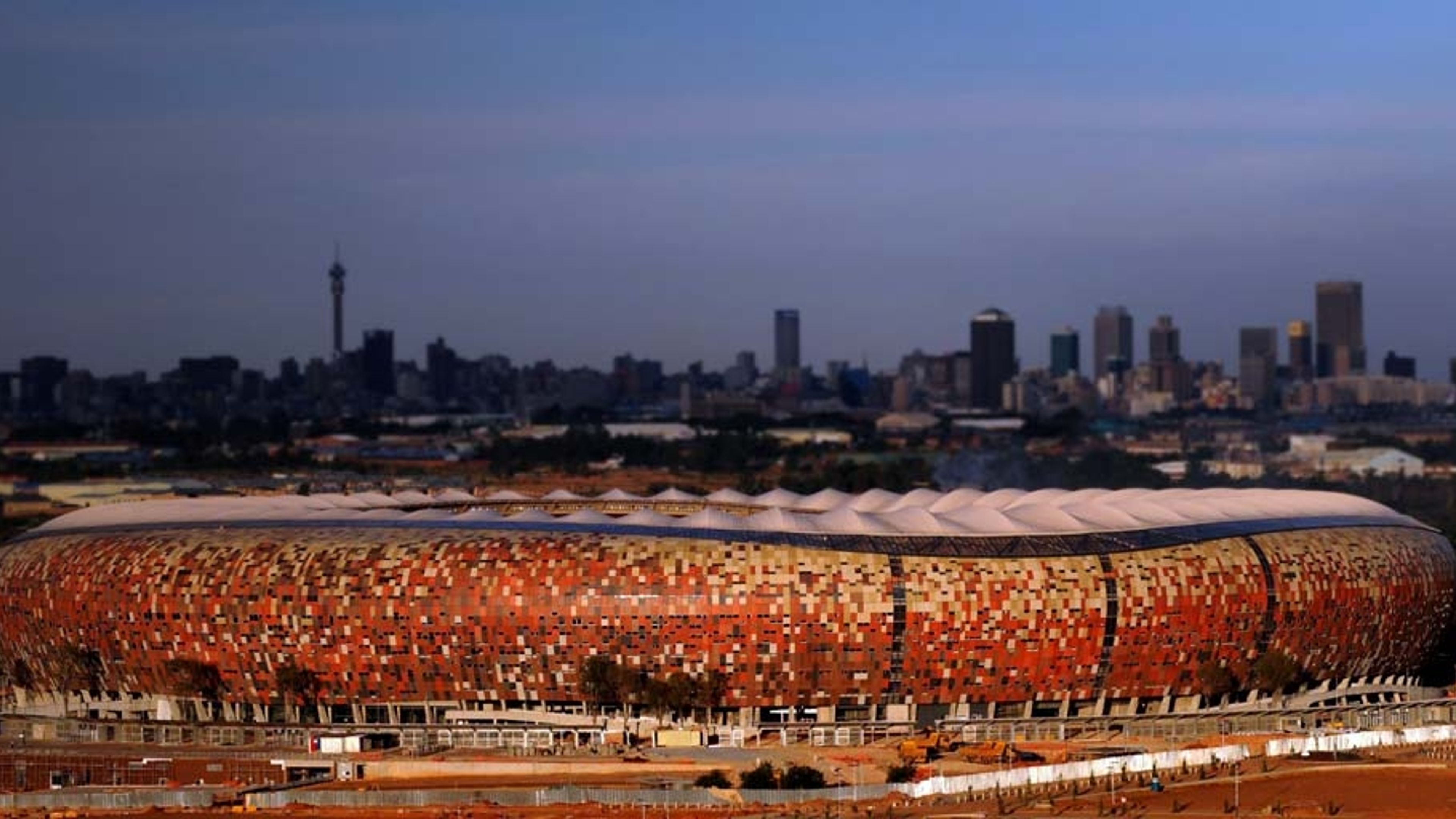 Im Soccer City-Stadion in Johannesburg finden neben anderen Partien das ...