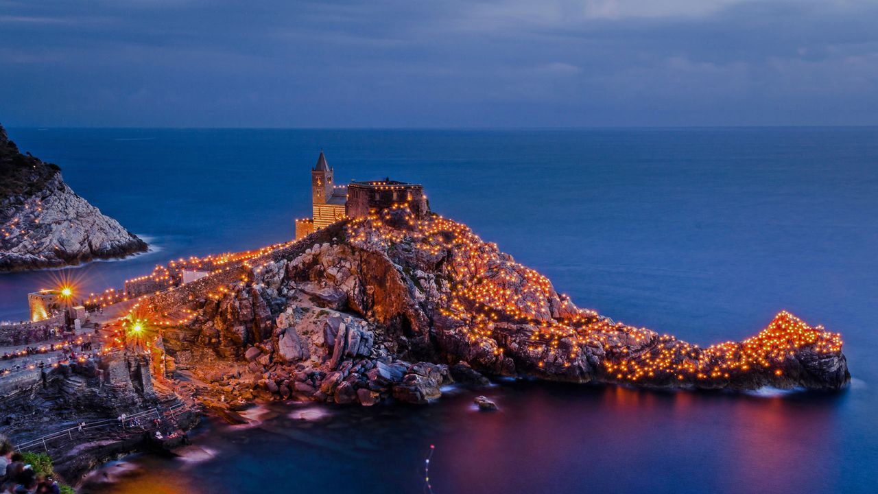 Every 17 Aug, the village of Porto Venere celebrates the festival of its patron saint