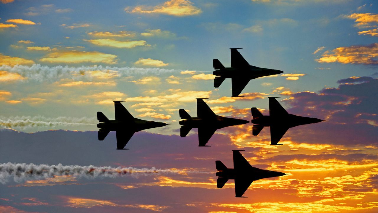 US Air Force Thunderbirds at an airshow in Smyrna, Tennessee 