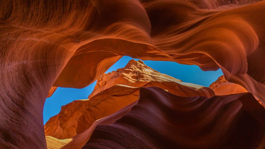 Premium Photo | Antelope canyon 4k wallpaper Sandstone image AI Generated