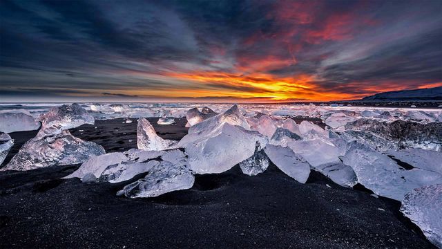 Diamantstrand am Gletschersee Jökulsárlón, Island