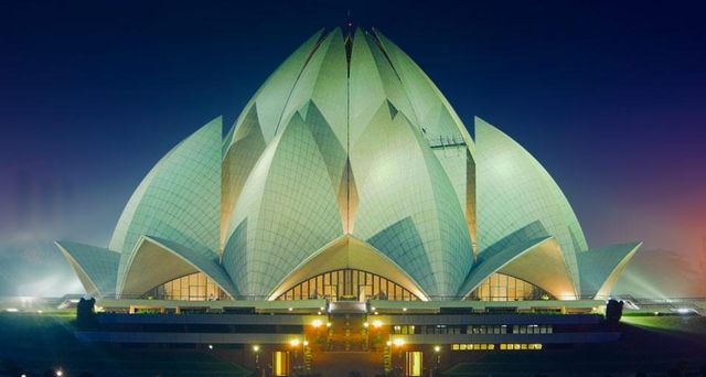 The Bahá'í  Lotus Temple in New Delhi, India