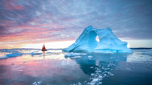 Iceberg en la bahía de Disko, Ilulissat, Groenlandia