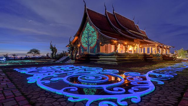 Phu Prao phosphorescence