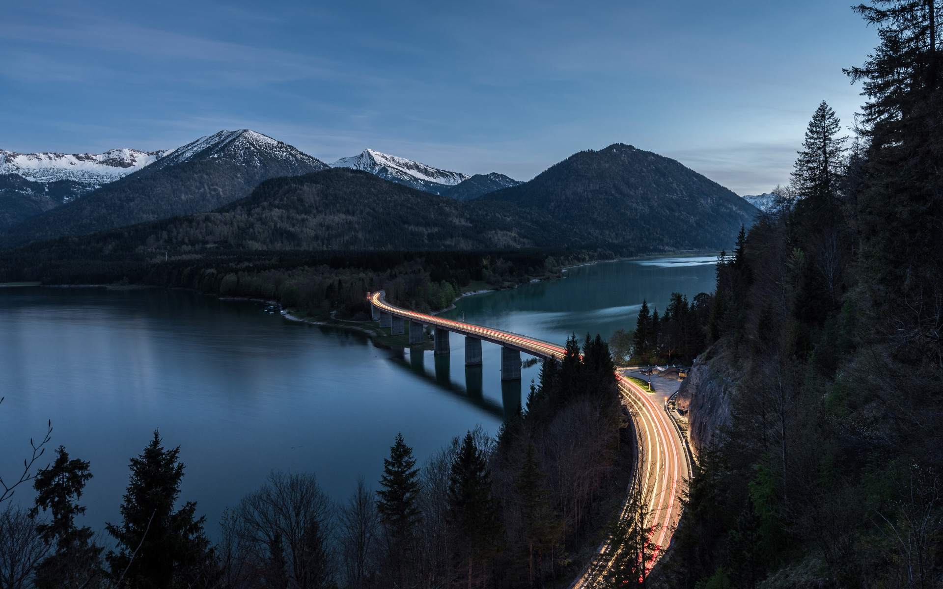 Bridging the Gap Windows 10 Theme  Free Wallpaper Themes