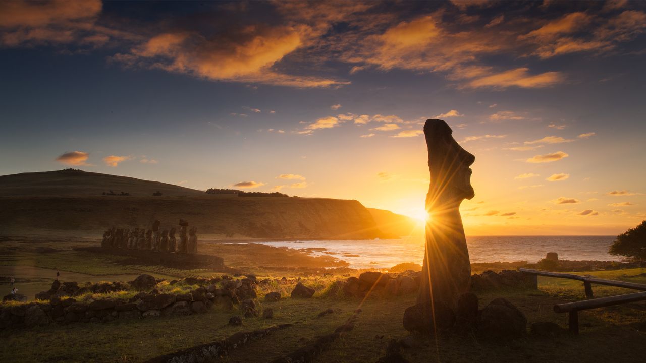 Sunrise at Ahu Tongariki, Rapa Nui National Park, Easter Island, Chile