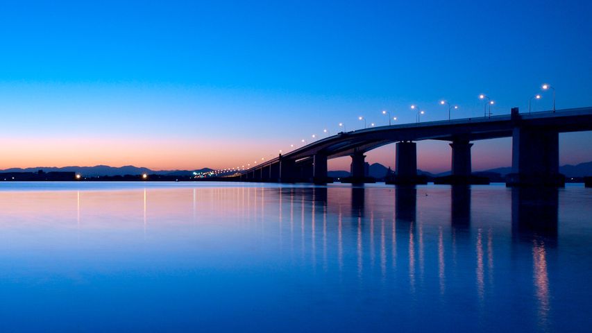 ｢夜明けの琵琶湖大橋｣ 滋賀県
