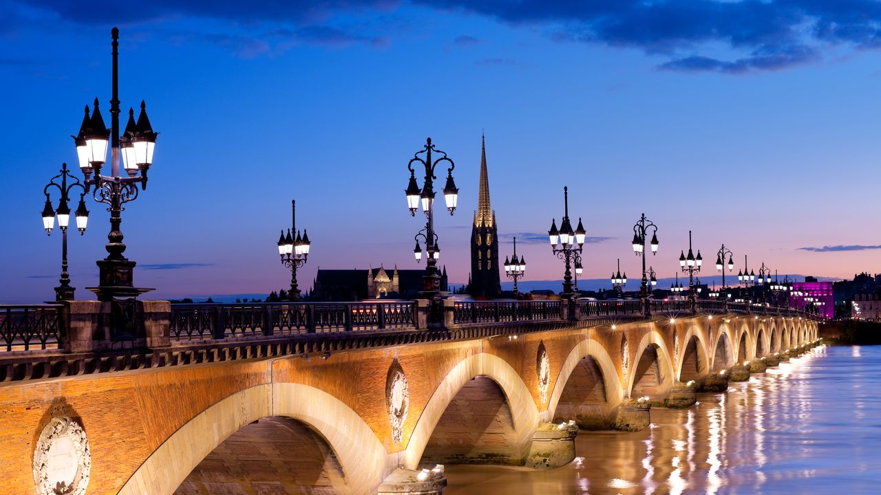 Pont de pierre, Bordeaux, France