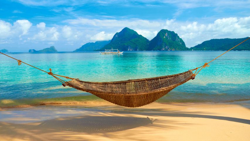 Water Retreat PREMIUM 4K Theme for Windows 10
