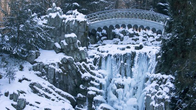 Teufelsbrücke im Bergpark Wilhelmshöhe, UNESCO-Welterbestätte, Kassel, Hessen