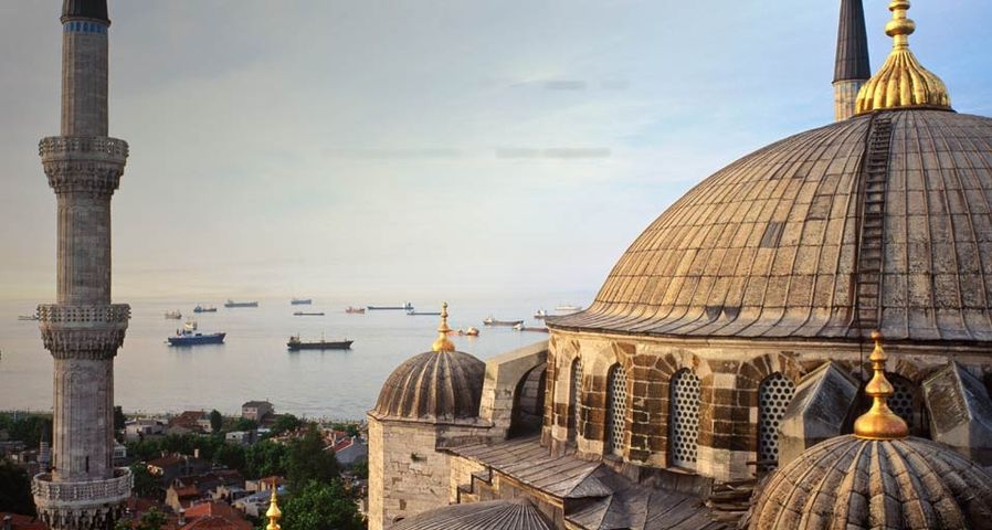 Blue Mosque, Istanbul, Turkey - Robert Frerck/Getty ©
