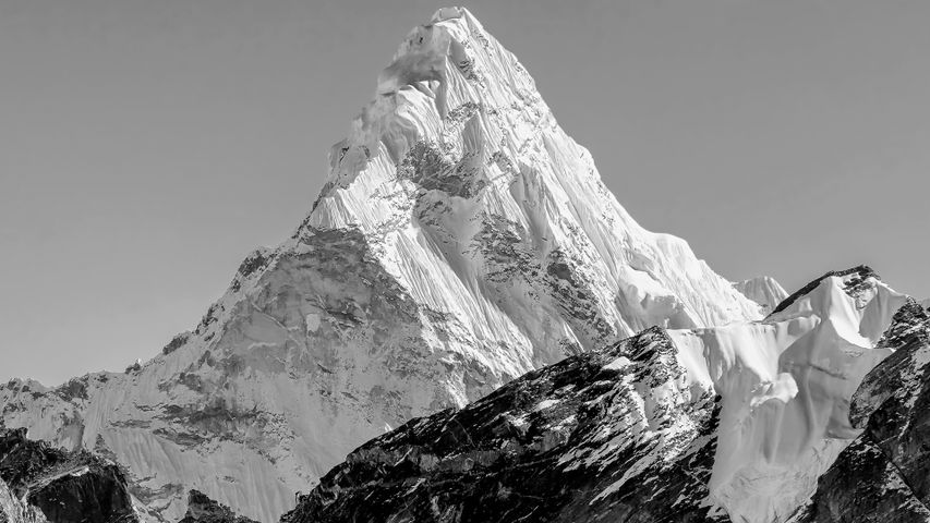 22,349 feet high and rising