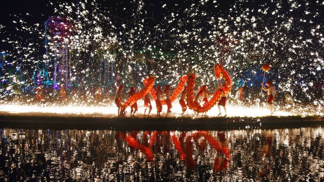 Dragon dance, Wuhan, China