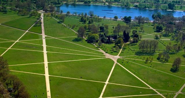 Aerial view of Hyde Park and the Serpentine Lake in London, England
