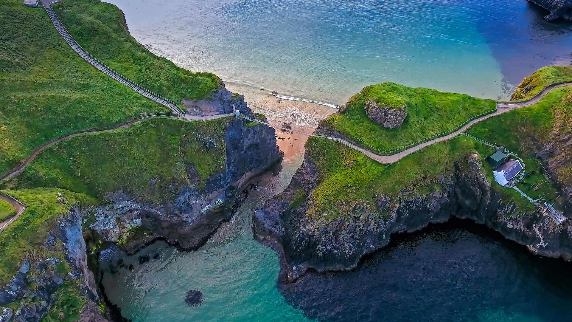 Carrick-a-Rede rope bridge connecting two cliffs near Ballintoy, County  Antrim, Northern Ireland - Bing Gallery