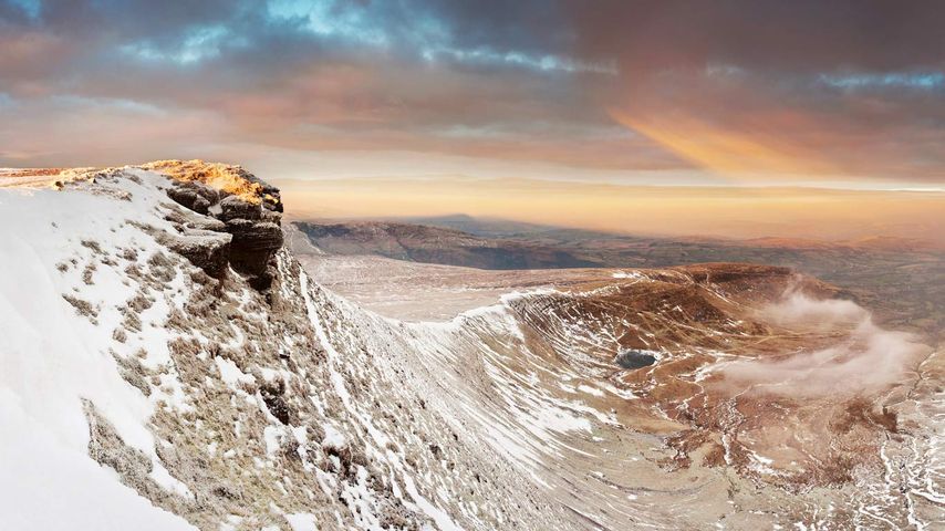 Pen y Fan in the Brecon Beacons National Park, South Wales 