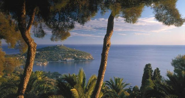 Saint-Jean-Cap-Ferrat dans le département des Alpes-Maritimes, Provence-Alpes-Côte d'Azur