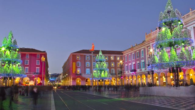 Place Masséna à Nice illuminée pour les fêtes, Alpes-Maritimes, Provence-Alpes-Côte d’Azur