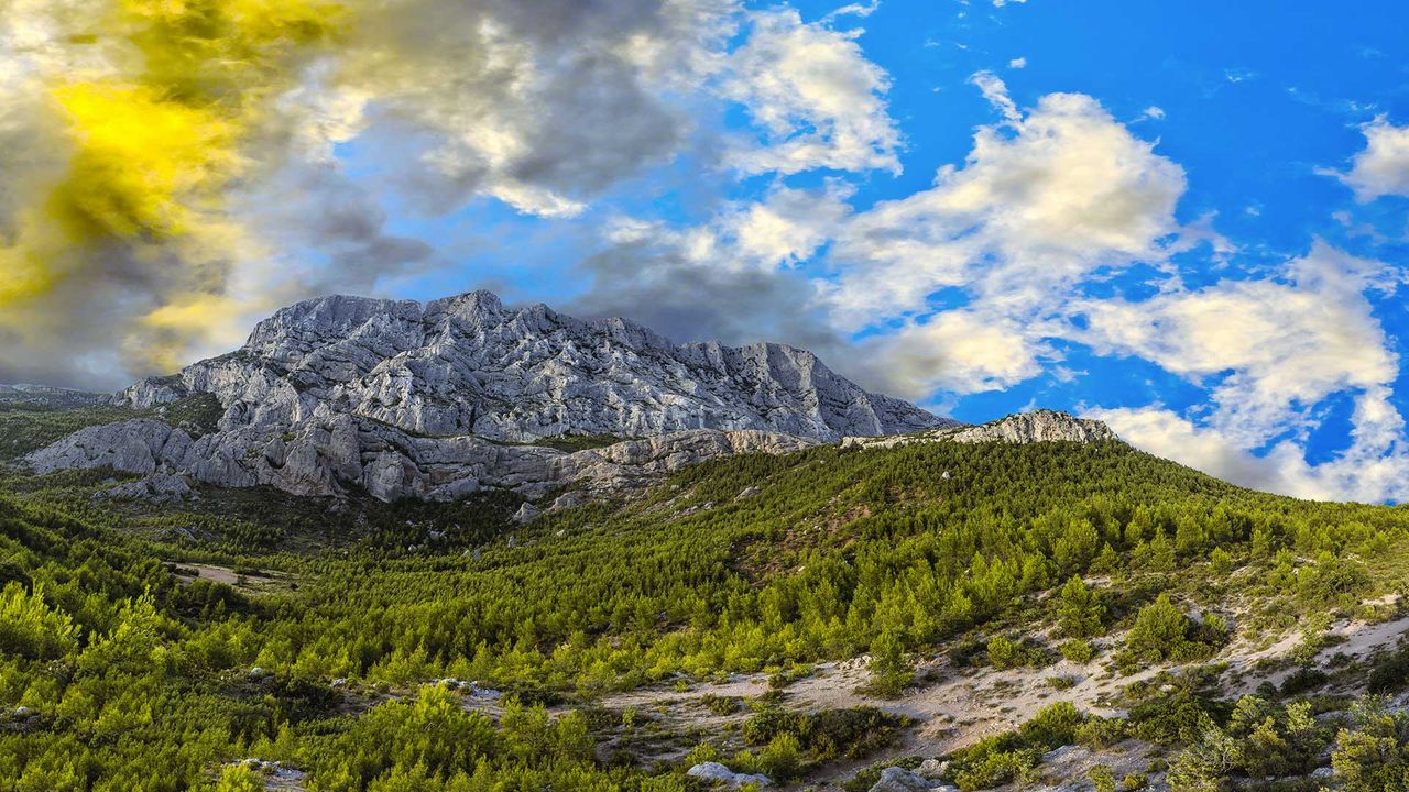 Montagne Sainte Victoire, Provence-Alpes-Côte d’Azur, France