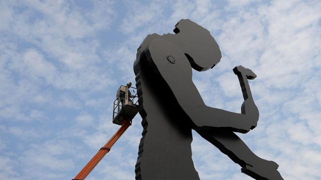 「ハンマリングマン」ドイツ, フランクフルト