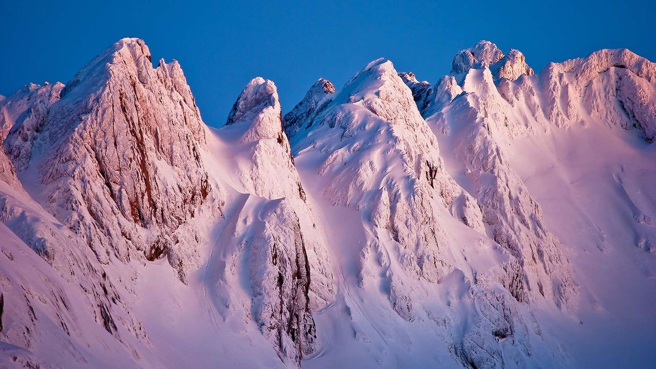 Atardecer sobre Los Argaos, Picos de Europa, Asturias, España