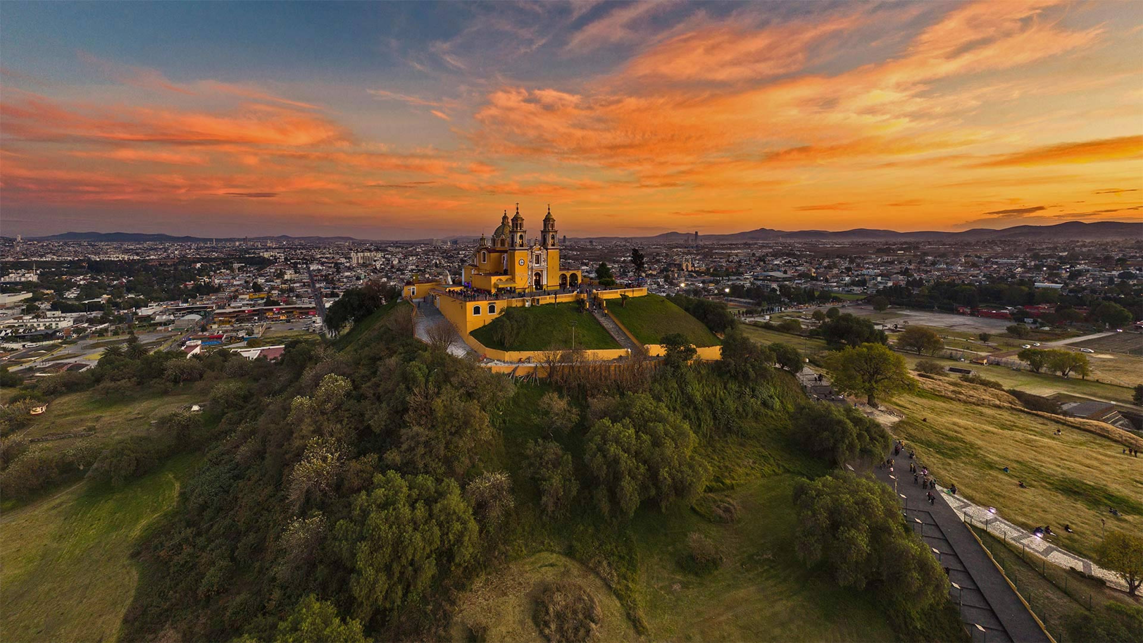 The Great Pyramid of Cholula in Cholula Puebla Mexico Bing Gallery The Great Pyramid of Cholula in Cholula Puebla Mexico Bing Gallery