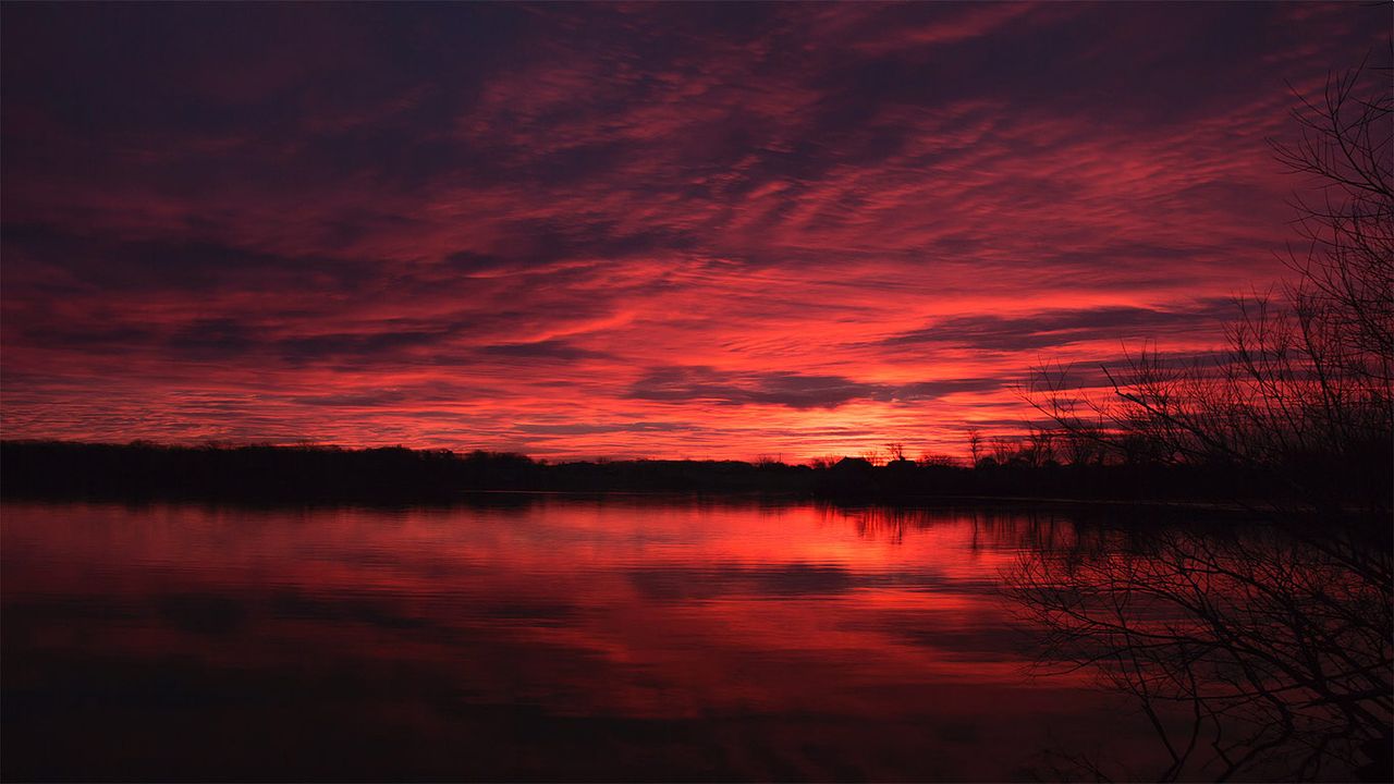Dawn over the Fox River at De Pere, Wisconsin 