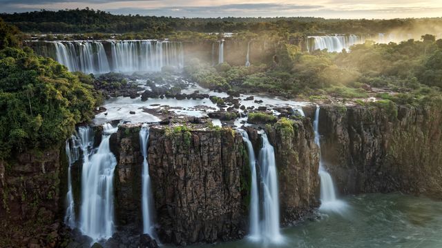 Three Musketeers Falls at Iguazú Falls, Argentina