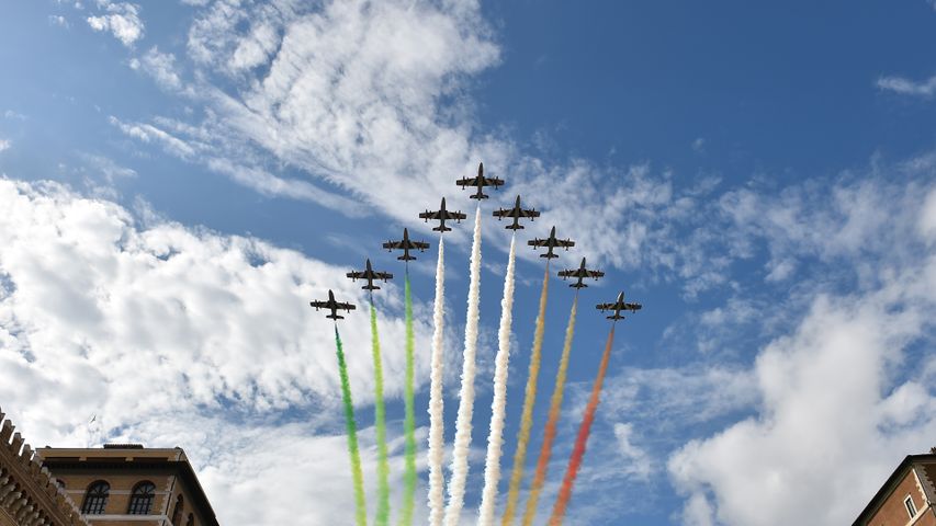 Frecce Tricolori in volo, Giornata della Liberazione, Roma