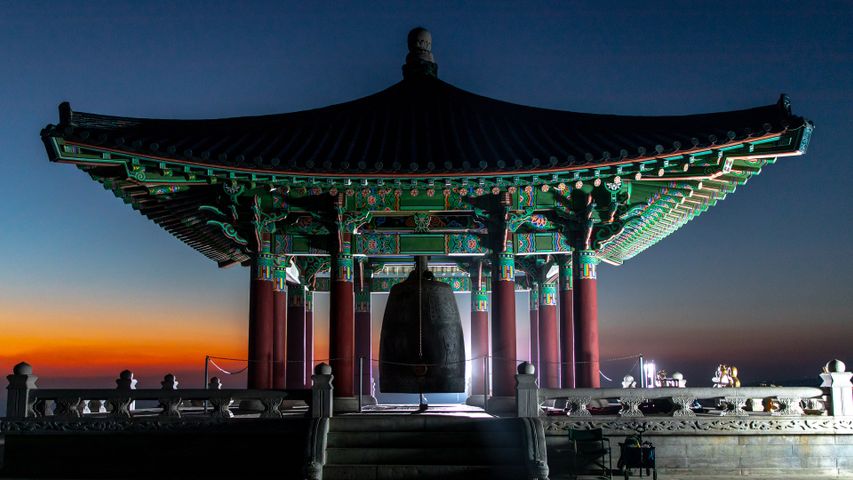 Korean Bell of Friendship, Los Angeles