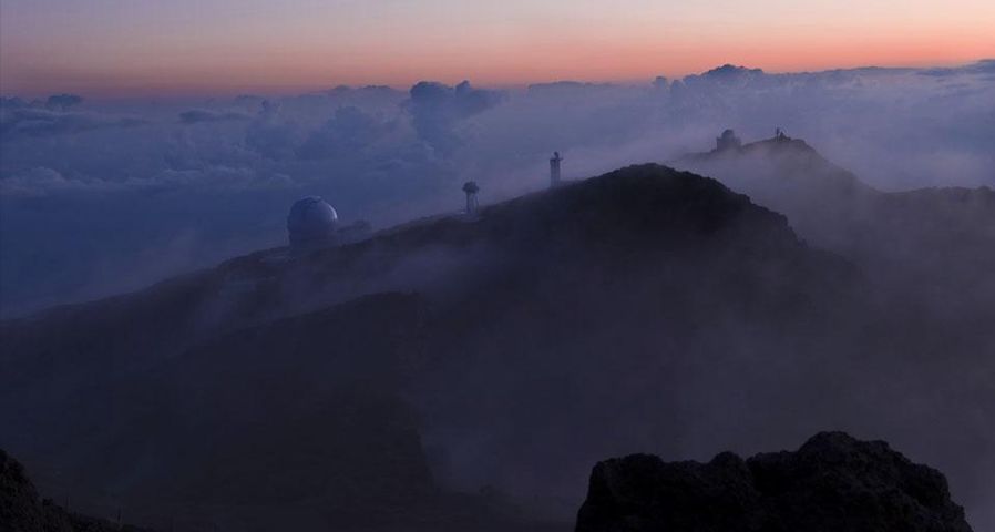｢ロケ・デ・ロス・ムチャーチョス天文台｣スペイン, カナリア諸島, ラ・パルマ島