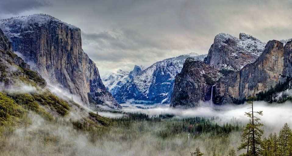 Tunnel View in Yosemite National Park, California