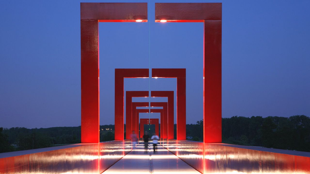 Passerelle de l’Axe Majeur à Cergy, Val d’Oise, Île-de-France