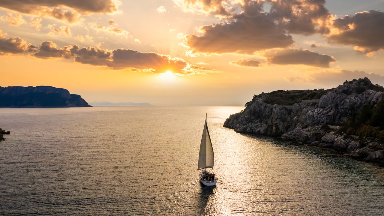 Sailing into sunset