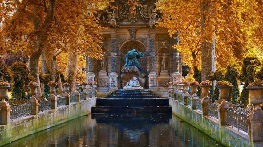 ｢メディシスの泉｣フランス, パリ