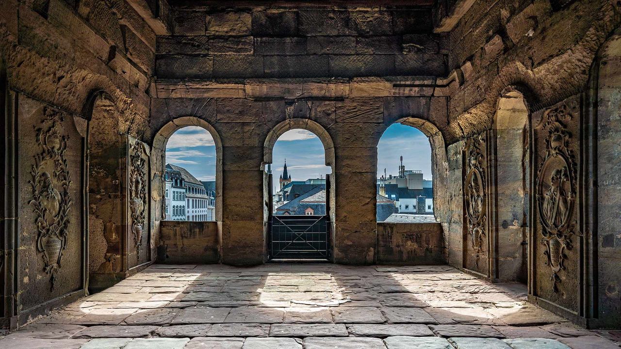 Im Innern der Porta Nigra, Trier, Rheinland-Pfalz