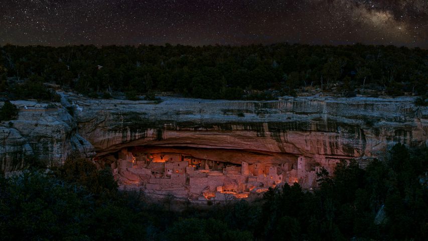 Cliff dwellings in Mesa Verde National Park in Colorado, USA