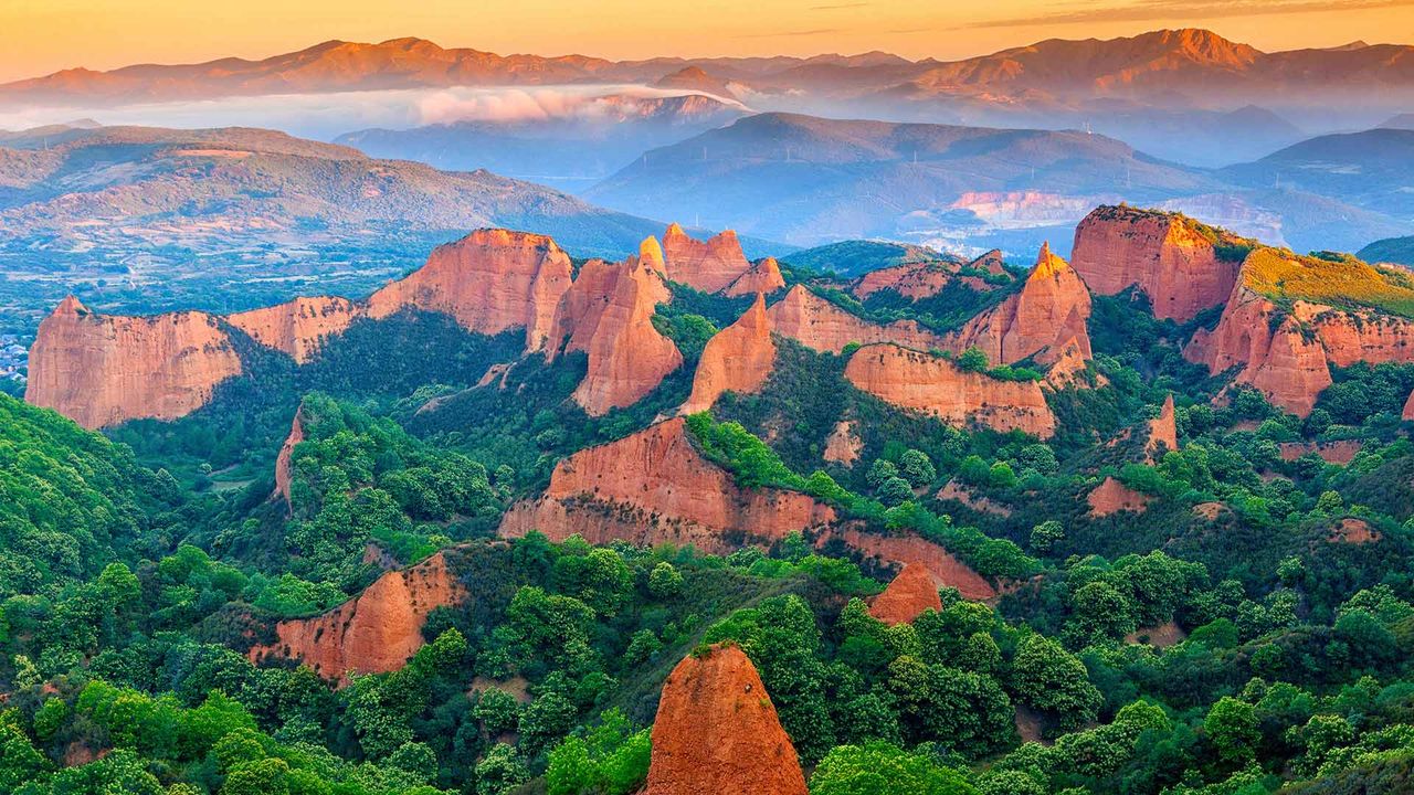 Antiguas minas de oro romanas en Las Médulas, León, España