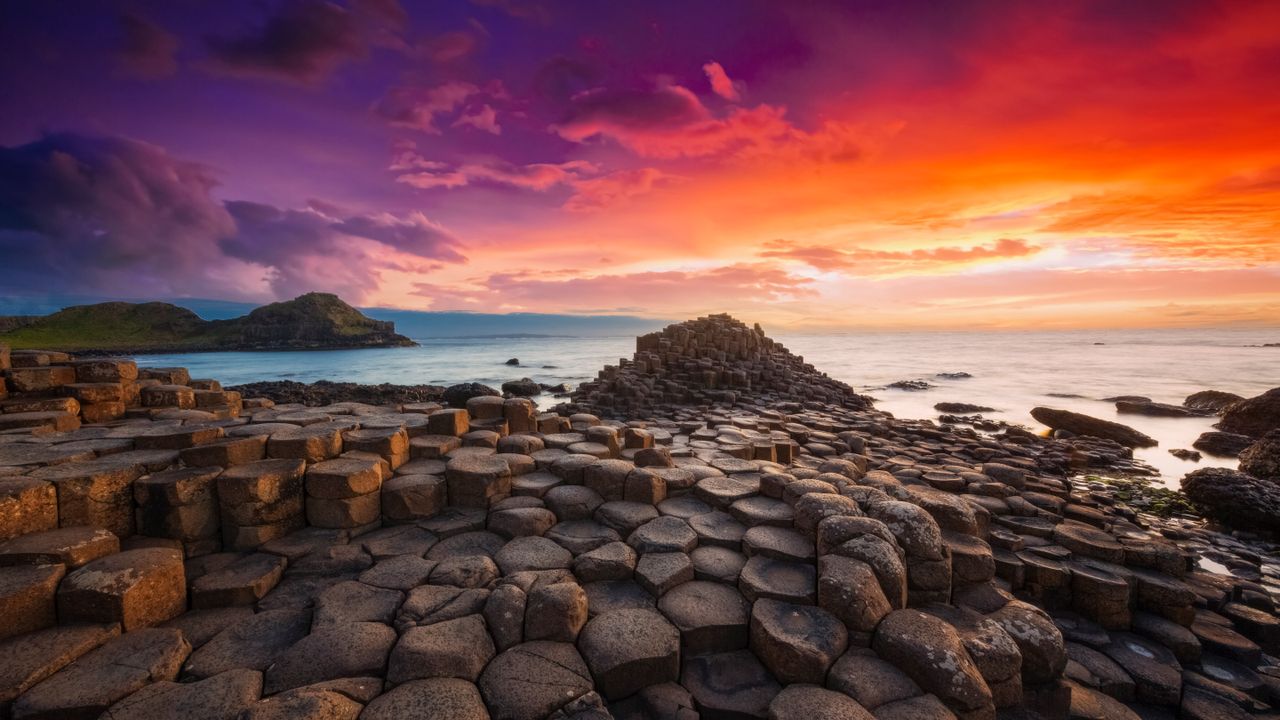 Calçada dos Gigantes, Condado de Antrim, na Irlanda do Norte
