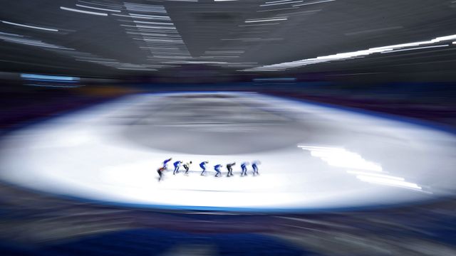 「スピードスケートのトレーニング」韓国, 江陵オーバル