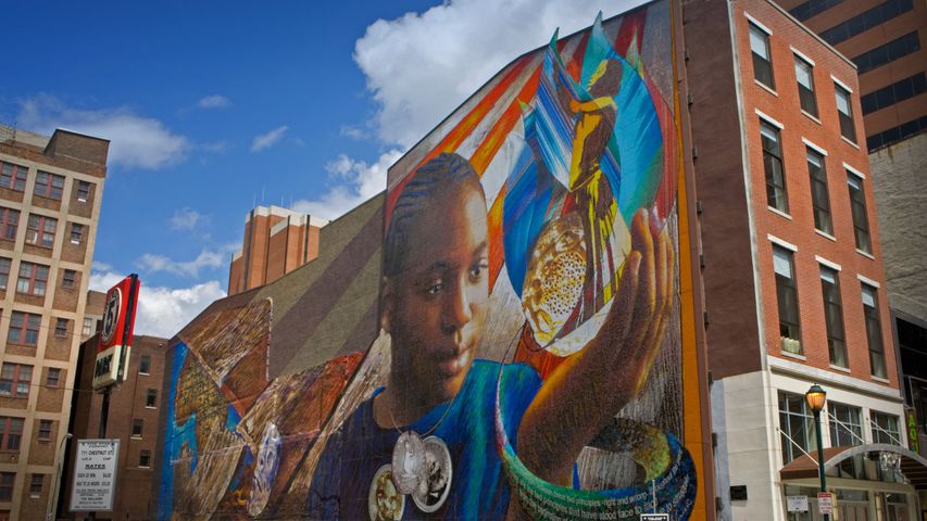 'Legacy' mural painted by Josh Sarantitis and Eric Okdeh within the Mural Arts Program in Philadelphia, Pennsylvania