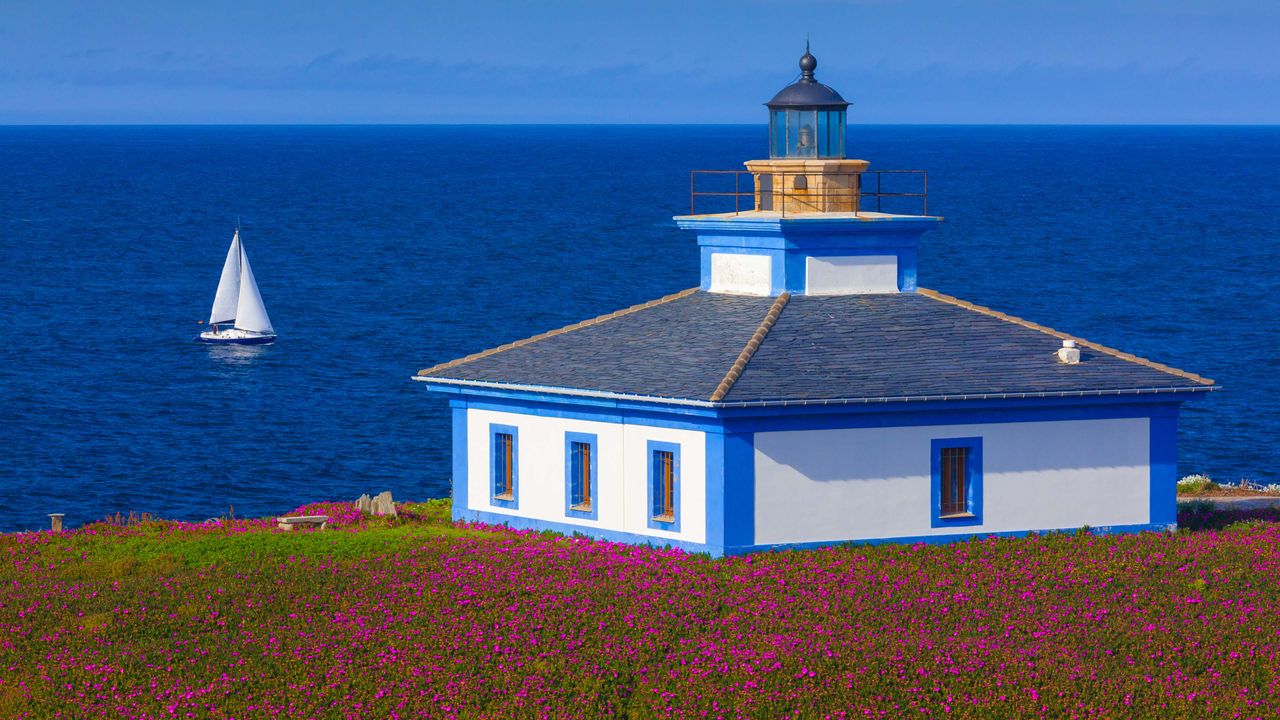 Beacon of blue
