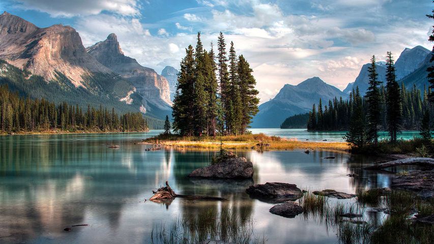 Spirit Island Maligne Lake Jasper National Park Alberta Canada 
