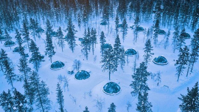 Iglús de cristal en Saariselkä, Finlandia
