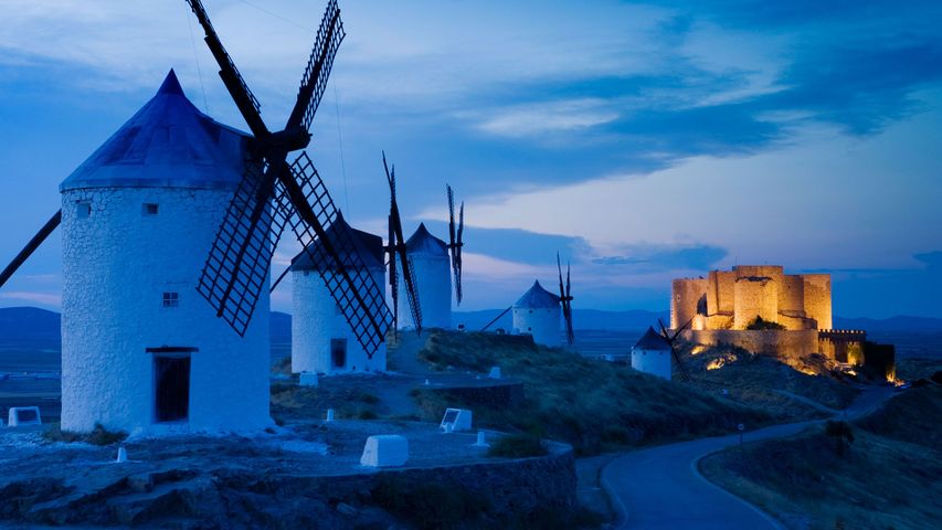 Windmühlen von Consuegra, Provinz Toledo, Kastilien-La Mancha, Spanien 